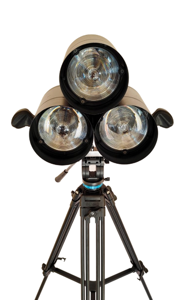 Прожектор зенітно-пошуковий СВЕТІЛЕД ЗПР-45х4